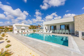 Villa Adaris